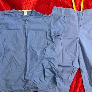 Ceil Blue Unisex scrubs small